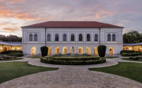 Anna Grand Hotel